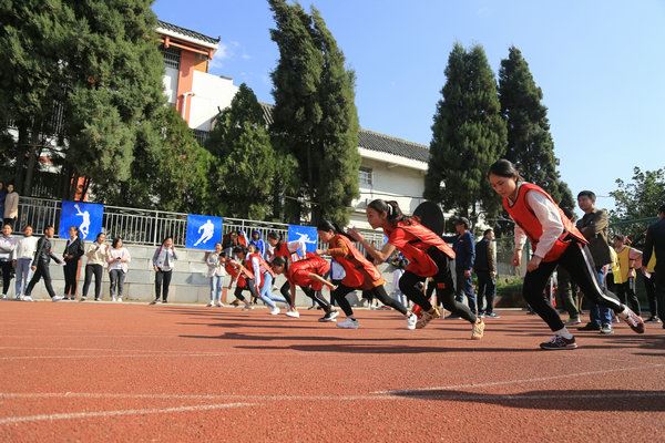 西昌市禮州中學院校環(huán)境